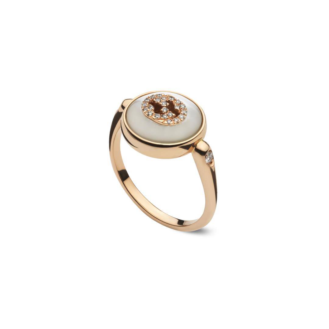 36981 Anello Gucci Interlocking G Con madreperla e Diamanti - immagine 1