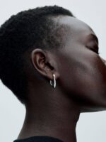 Orecchini Pandora Cerchi a V Aperti Linea Sinuosa - immagine 2