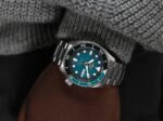 Orologio Seiko Sport 5 Skeleton Blu - immagine 2